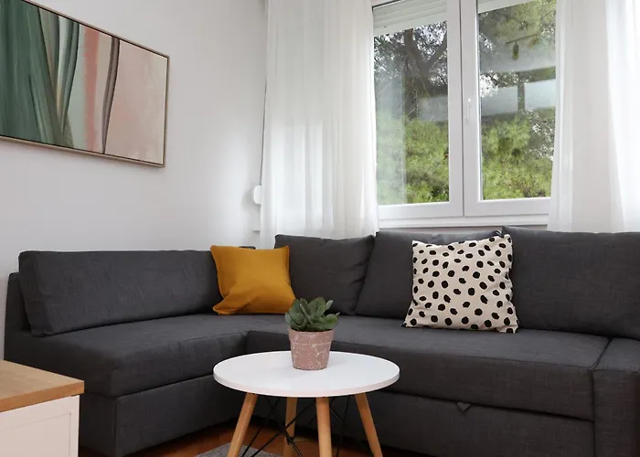 Mara Apartament *