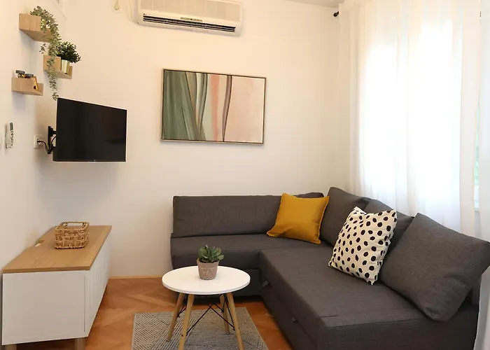 Mara Apartman